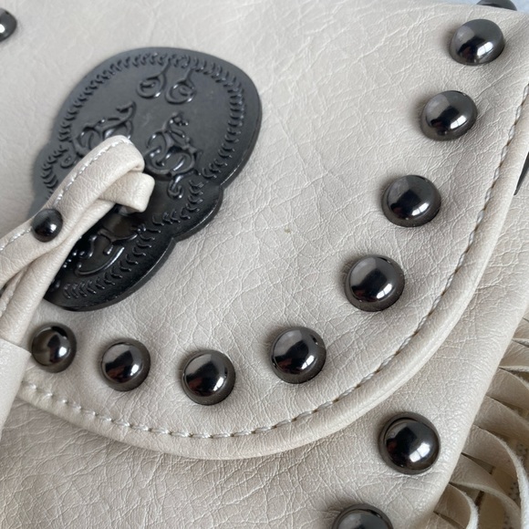 Kala Fringe Crossbody - Picture 4 of 9